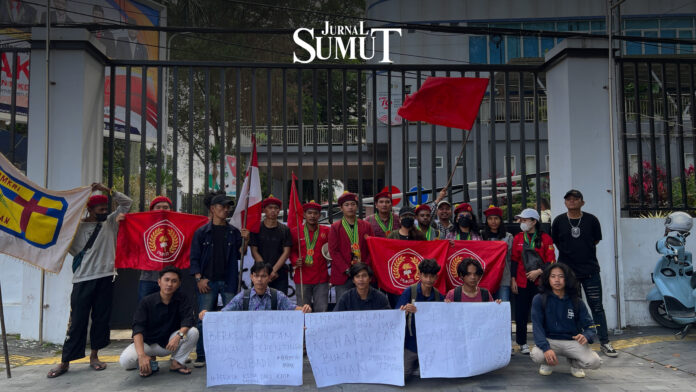 Aksi Demo PMKRI di Gedung DPRD Medan: Mendesak Wong Chun Sen Mundur karena Lindungi Bangunan Ilegal